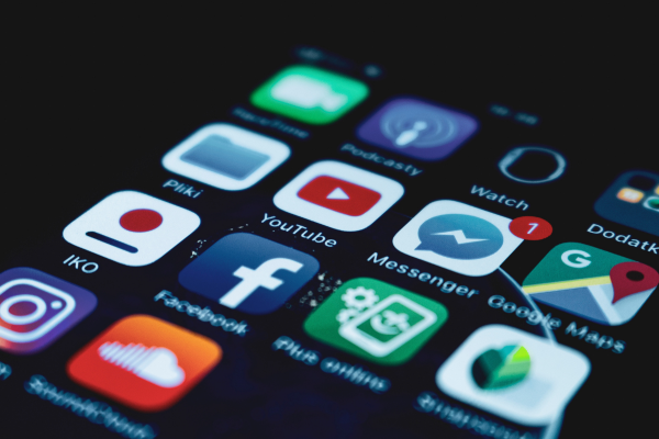 como monetizar youtube